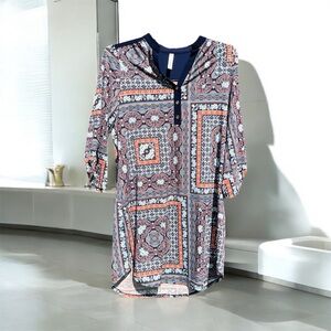 Perseption Concept Beautiful Dress size xl intricate timeless pattern